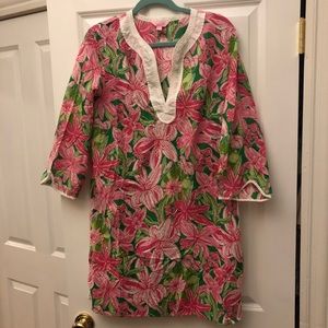 Lilly Pulitzer XL Hibiscus Tunic with White Trim